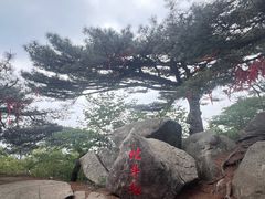 -罗田薄刀峰风景区