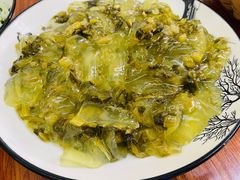 -胡子饮食店