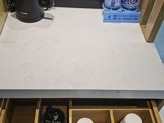 -南宁世纪君悦大酒店(青秀万达滨湖路地铁站店)