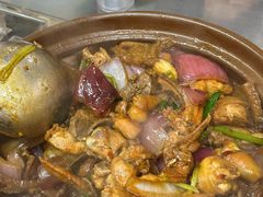 -胡须佬鸡煲四季火锅店(石厦西村直营店)
