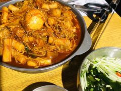 炒年糕-姜虎东白丁烤肉(恒隆广场店)