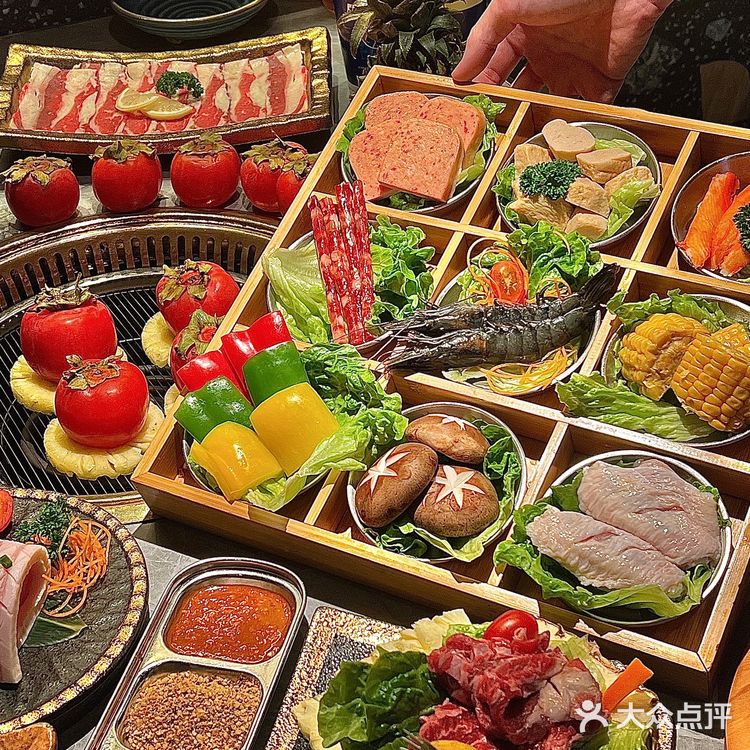 汕头这家烤肉店有烤柿子‼️爆浆一口biu汁[流泪]