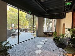 -J Create城市露营咖啡·简餐·宠物(上海动物园店)