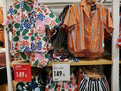 -优衣库(湛江鼎盛广场店)