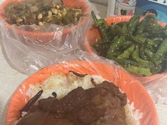 -咱家王新国把子肉(县东巷店)