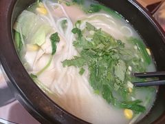-妈妈故事米线(市府恒隆店)
