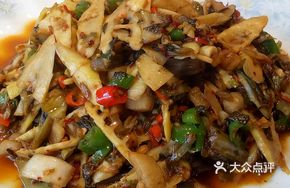 Bamboo Shoots Stir-Fried with Pork Slices