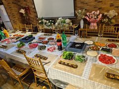 -玩坞轰趴馆·户外团建聚会主题生日派对馆(世豪广场店)