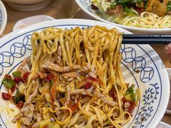 -李与白包子铺(桐梓林店)