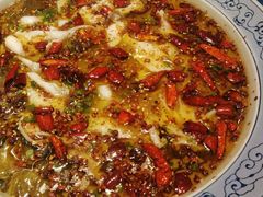 水煮鲈鱼-陆小凤四川料理(北京路店)