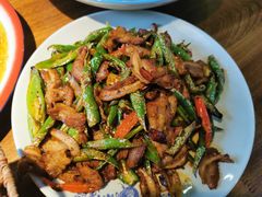 -先启半步颠小酒馆|猛火现炒川菜(泰州首店)