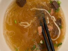 -东方红海鲜百汇(国际大厦店)