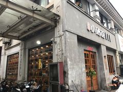 门面-串大叔炭火烤串·鸡西大冷面刀削面(总店)