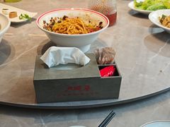 -大碗居·烤鸭·鱼头泡饼(天坛东门店)