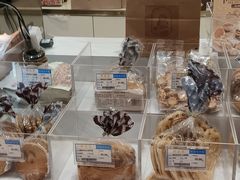 -邵万生食品公司(南京东路店)