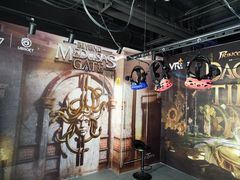 -VR+乐园·VR电竞·家庭亲子·密室逃脱·轰趴团建