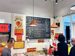 -柳州肥姨妈大骨螺蛳粉(万达中心店)