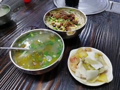 牛腩腌抱罗粉-定安爹辣汤饭(水巷口店)