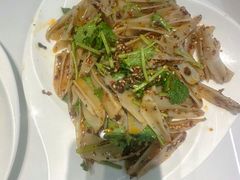 -嗨辣小聚·盘锦河蟹·海鲜烧烤龙虾(盘锦十年好店)