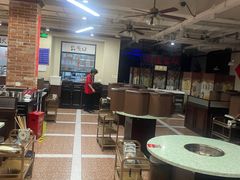 -鸿姐老火锅(疁城新天地店)