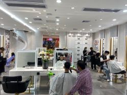 -Kraemer Paris  苏豪路易士·嘉玛发廊