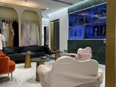 -海马体照相馆(环贸iapm大师爱情店)