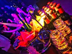 -HiIbiza酒吧