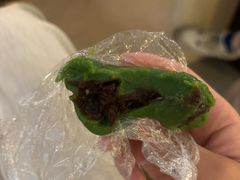 豆沙青团-许阿姨糕团店(南京总店)