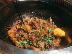 -锅老头海鲜铁锅炖