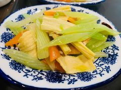 西芹拌腐竹-御陕坊(交大店)
