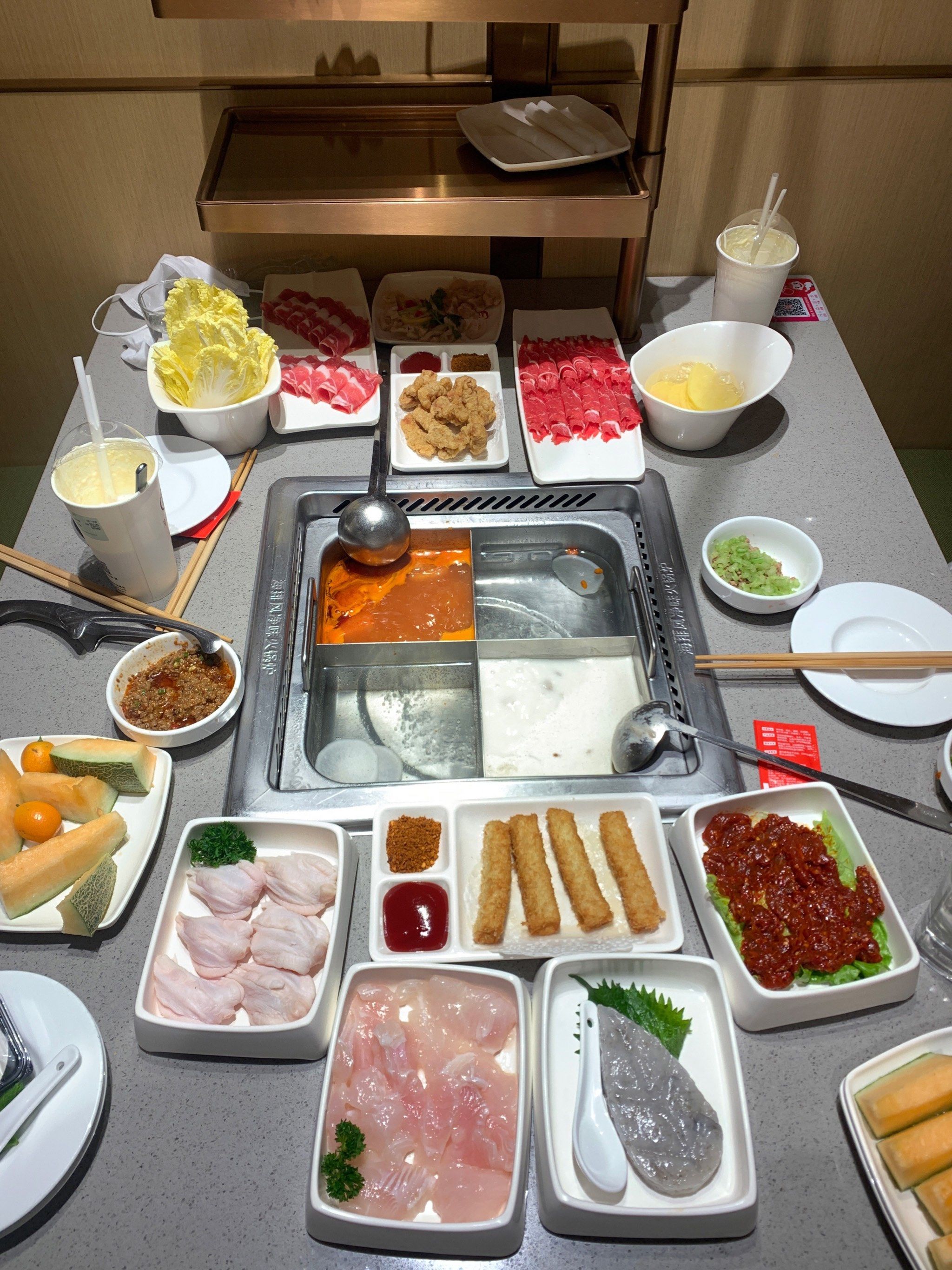 飞马水城海底捞