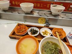 -乡党臊子面(丰庆公园店)