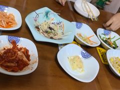 -亲昵春川鸡排(韩国美食街店)