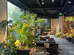 -J Create城市露营咖啡·简餐·宠物(上海动物园店)