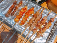 -喝丢一只鞋海鲜烧烤·海肠捞饭(市场店)
