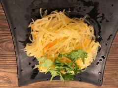 酸辣土豆丝-东北饭店·饺饺者( 学府壹号店)