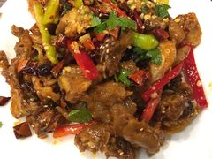 -喝丢一只鞋辣炒海鲜小烧烤(三八广场店)