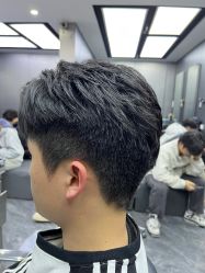 -米可造型烫发染发