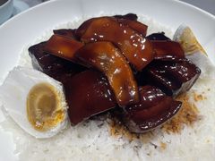 元宝目鱼红烧肉-屋里厢上海菜馆