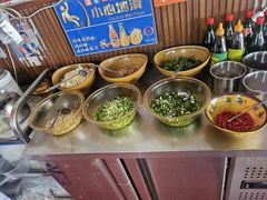 -金海椒罐罐鲢鱼(东方桂苑店)