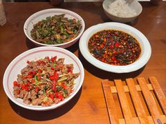 -蛮佬拾·乡里土菜馆(河西王府井店)