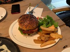 -UPPER KITCHEN(延安路店)