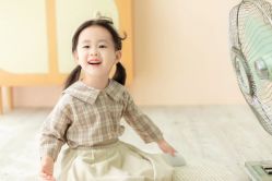 -小时光儿童摄影工作室(宜兴店)