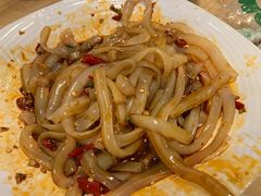 -兔行天下-鸿鹤鲜锅兔(中海国际店)