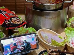 -独食火锅·半米屋台(直营总店)