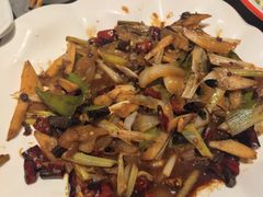 -鼎原力量东北吊炉烧烤(临河街店)