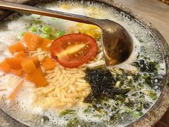 石锅鸡汤泡饭-云海肴·汽锅鸡·云南菜(广安门天虹店)