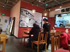 -霸蛮湖南菜·牛肉粉(荣京西街店)