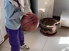 -悦动体能篮球羽毛球网球(三里河店)