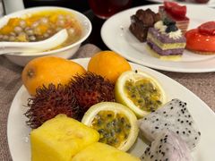 -圣丰索菲特·2 On 988 Café 自助餐厅